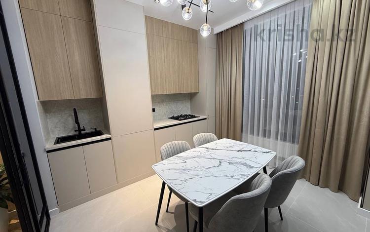 3-комнатная квартира · 90 м² · 6 этаж, Розыбакиева 320 за 900 000 ₸ в Алматы, Бостандыкский р-н — фото 2