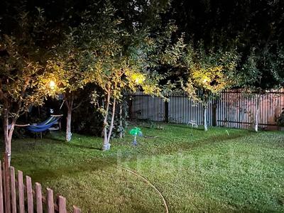 Отдельный дом · 5 комнат · 180 м² · 10 сот., мкр Акжар, Малинка 44 за 700 000 ₸ в Алматы, Наурызбайский р-н