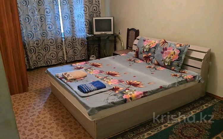 1-бөлмелі пәтер · 46 м² · 1/5 қабат, Айнабұлақ-1 ш/а., бағасы: 11 000 ₸ в Алматы, Жетысуский р-н — фото 2