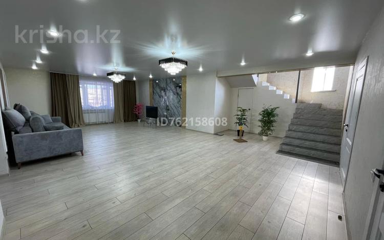 Отдельный дом · 6 комнат · 478 м² · 16 сот., 25 микрорайон 1029 — Куленовка за 79 млн 〒 в Усть-Каменогорске, Ульбинский — фото 47