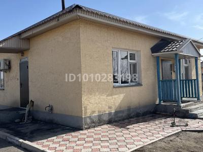 Жеке үй · 4 бөлме · 110 м² · 12 сот., Куликова 3 — Іле кафесі жақта,Керемет баня жанында, бағасы: 45 млн ₸ в Жаркенте