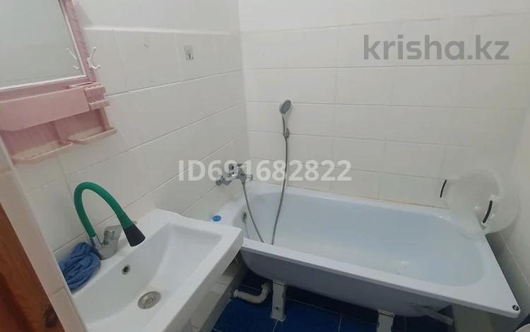 1-комнатная квартира · 25 м² · 2 этаж, мкр Шанхай, Пацаева 41 — ул. Пацаева - ул. Рыскулова за 90 000 ₸ в Актобе — фото 3