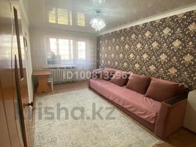 2-комнатная квартира · 50 м² · 2/5 этаж, Майкудук, 14й микрорайон 34 за 150 000 ₸ в Караганде, Алихана Бокейханова р-н