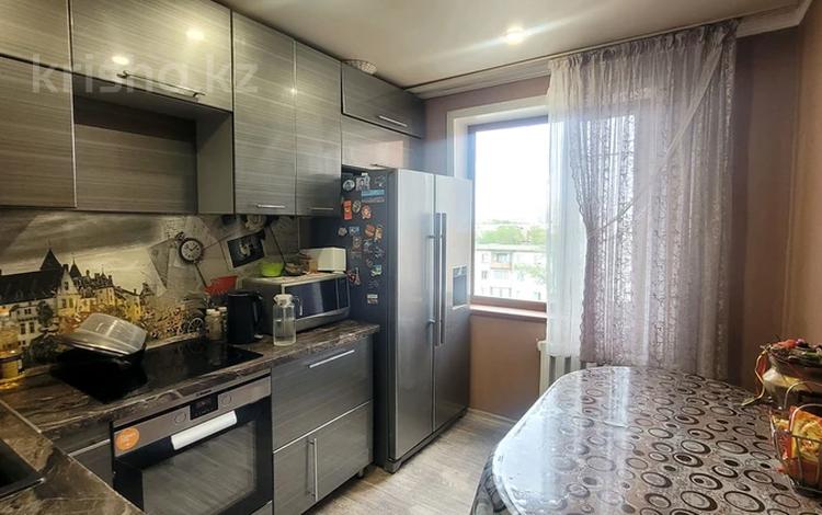 2-комнатная квартира · 57 м² · 7/9 этаж, Чокина — Школа 9, Золотой квадрат за 21.5 млн ₸ в Павлодаре — фото 2