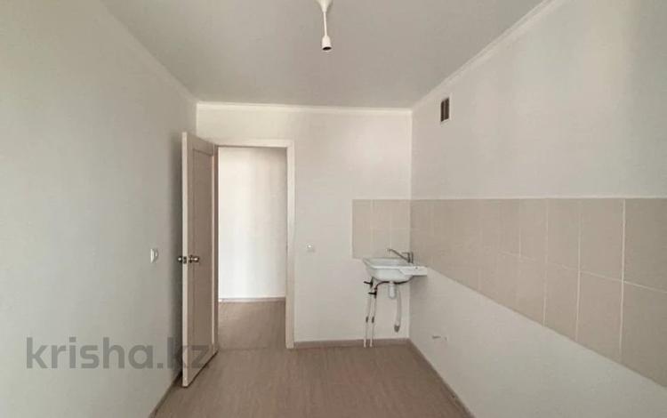 1-комнатная квартира · 40 м² · 9/10 этаж, Кутпанова — Школа Гимназия №46 за 17.5 млн ₸ в Астане, Сарыарка р-н — фото 11