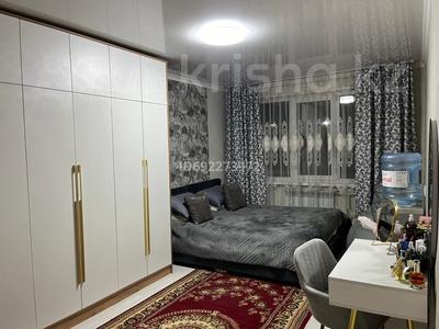 3-комнатная квартира, 67 м², 1/5 этаж, мкр Аксай-2 4 за 36 млн 〒 в Алматы, Ауэзовский р-н