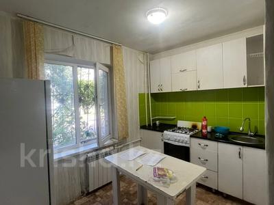 3-комнатная квартира · 60 м² · 1/5 этаж, мкр 8, братья жубановых за 14 млн ₸ в Актобе