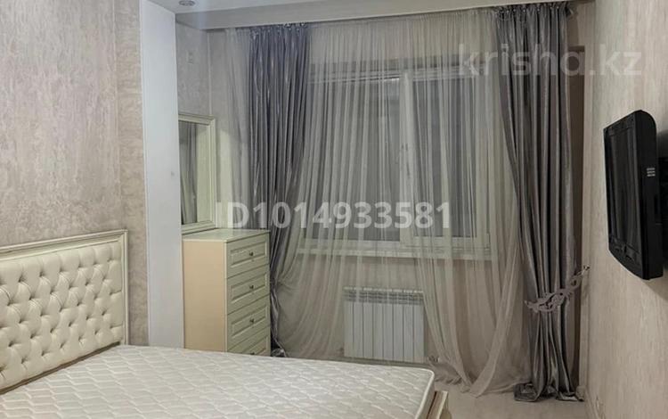 2-бөлмелі пәтер · 55 м² · 7/9 қабат, Жетісу-2 ш/а., Мкр Жетысу-1 28, бағасы: 400 000 ₸ в Алматы, Ауэзовский р-н — фото 2