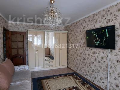 2-комнатная квартира · 44.5 м² · 3/5 этаж, Абая 82/4 — Рядом находится Мечеть ,9 школа ,14 школа за 12 млн ₸ в Темиртау