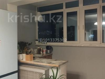 2-комнатная квартира · 89 м² · 13/17 этаж, Жандосова 150/1 — Жандосова Берегового за 78.5 млн ₸ в Алматы, Ауэзовский р-н