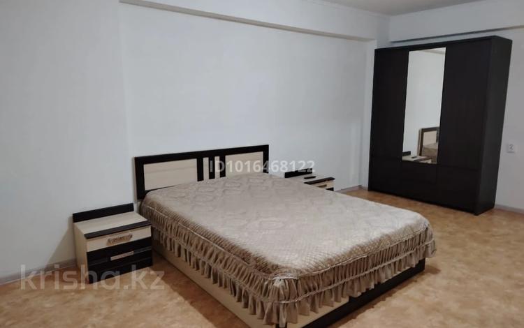 1-комнатная квартира · 44 м² · 3/9 этаж, Аль-фараби 34 за 150 000 ₸ в Усть-Каменогорске — фото 2