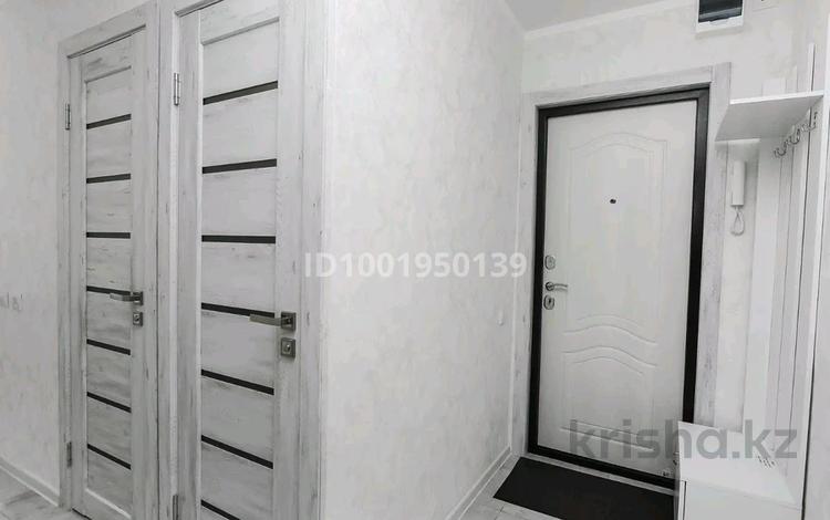 3-бөлмелі пәтер · 50 м² · 2/5 қабат, Чокина 94, бағасы: 25 000 ₸ в Павлодаре — фото 2