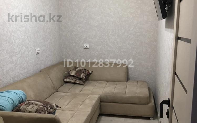 3-комнатная квартира · 48.7 м² · 3/9 этаж, мкр Юго-Восток, Шахтёров 20/4 за 220 000 ₸ в Караганде, Казыбек би р-н — фото 2