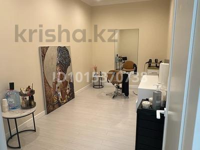 Салоны красоты · 12 м² за 180 000 ₸ в Астане, Нура р-н