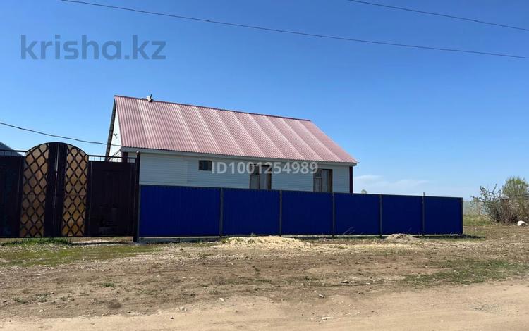 Жеке үй · 3 бөлме · 95 м² · 10 сот., Арман, бағасы: 17 млн ₸ в Усть-Каменогорске, Ахмирово — фото 2