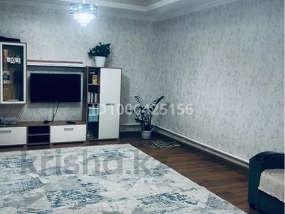 Отдельный дом · 3 комнаты · 65 м² · 8 сот., Ул. Мустафа Шокай 10 за 28 млн 〒 в Таразе