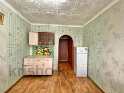 Продажа квартир в Абай обл.: 1-комнатная квартира · 17.4 м² · 4/5 этаж, Шугаева 157а за ~ 5.4 млн 〒 1-комнатная квартира · 17.4 м² · 4/5 этаж, Шугаева 157а за ~ 5.4 млн 〒 в Семее