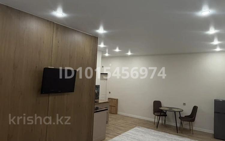 1-комнатная квартира · 49 м² · 5/8 этаж, 29а мкр 38/8 за 150 000 ₸ в Актау — фото 2