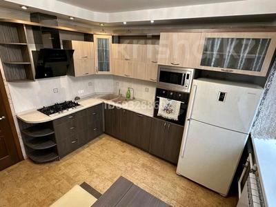 3-бөлмелі пәтер, 75 м², 9/9 қабат, мкр Тастак-3 25, бағасы: 49 млн 〒 в Алматы, Алмалинский р-н