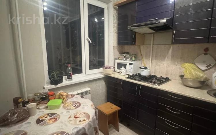 1-бөлмелі пәтер · 30.8 м² · 2/5 қабат, 1 ш/а 108, бағасы: ~ 10 млн ₸ в Актобе, мкр 5 — фото 2