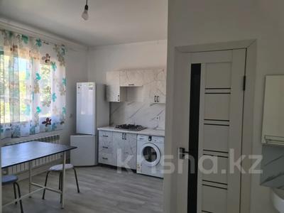 1-бөлмелі пәтер · 40 м² · 1/1 қабат, Казахстанская 29 — Курманова, бағасы: 100 000 ₸ в Талдыкоргане