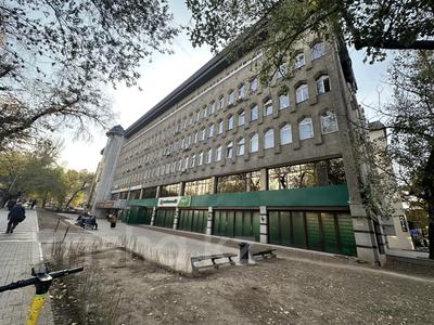 Офисы, склады, бани, гостиницы и зоны отдыха, медцентры и аптеки, образование · 7000 м² за 7 млрд ₸ в Алматы, Медеуский р-н