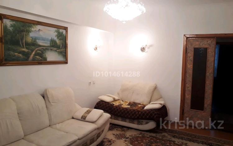 2-комнатная квартира · 55 м² · 3/5 этаж, мкр Самал-3, Назарбаева — Хаджимукана за 330 000 ₸ в Алматы, Медеуский р-н — фото 2