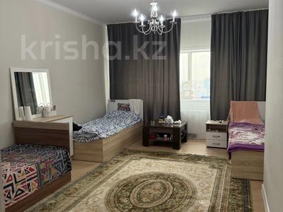 3 бөлме · 130 м² · 35 қабат, Комсомольский ш/а., Достык 5, бағасы: 70 000 ₸ в Астане, Есильский р-н