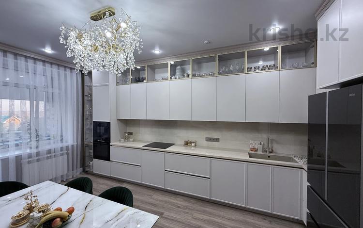 4-бөлмелі пәтер · 160.2 м² · 3/9 қабат, Набережная 49А, бағасы: 125 млн ₸ в Костанае — фото 15