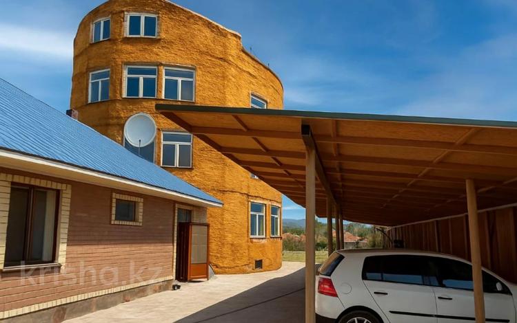 Отдельный дом · 8 комнат · 448.4 м² · 5.98 сот., мкр Хан Тенгри за 270 млн 〒 в Алматы, Бостандыкский р-н — фото 2
