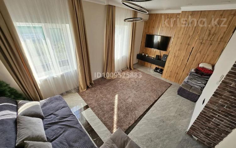 Жеке үй · 8 бөлме · 330 м² · 10 сот., Алтынсарина 2/2, бағасы: 600 000 〒 в Жибек Жолы — фото 43