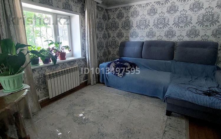 Отдельный дом · 3 комнаты · 72.9 м² · 21900 сот., Б Момышулы 59 за 35 млн ₸ в Семее — фото 2