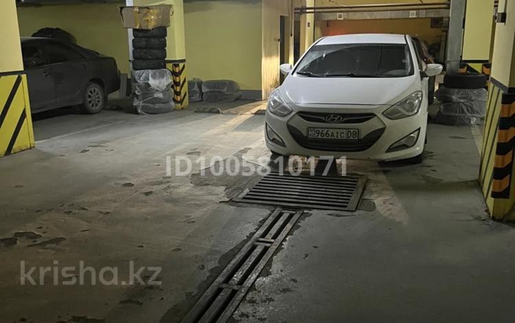 Паркинг · 14 м² · Керей Жанибек Хандары 12/1 — Керей Жанибек Хандары -Саурвн за 25 000 〒 в Астане, Есильский р-н — фото 2