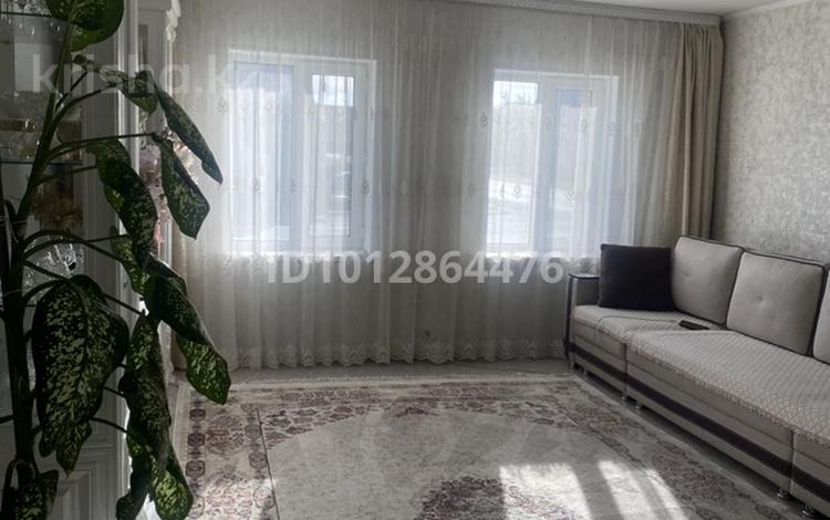 Отдельный дом · 3 комнаты · 110 м² · 3 сот., Хаджимукана 67 — Угол косанова за 22 млн ₸ в Семее — фото 2