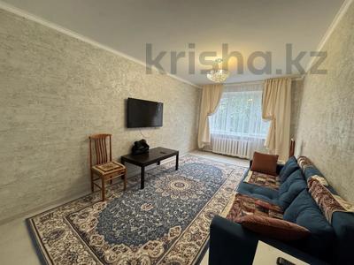 3-комнатная квартира · 63 м² · 3/9 этаж, мкр 8, 101 стрелковой бригады за 180 000 ₸ в Актобе