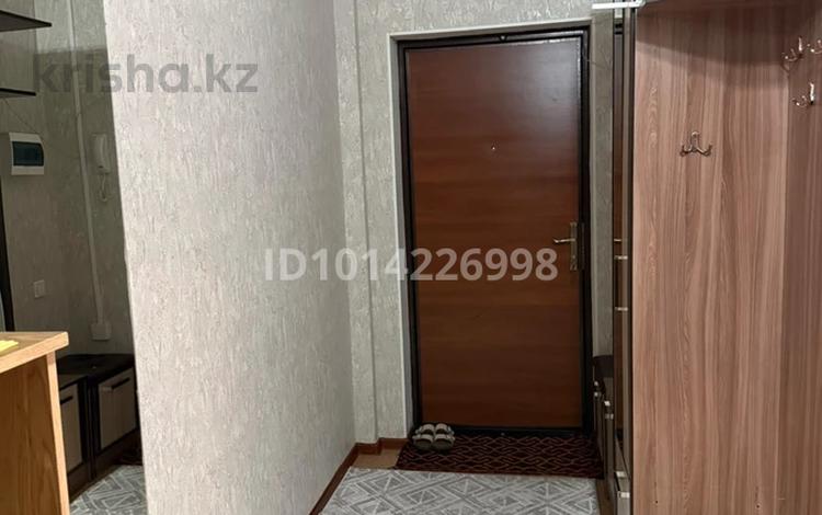 1-комнатная квартира · 37 м² · 2/9 этаж, Микрорайон Отырар 20 за 12.2 млн ₸ в Туркестане — фото 2