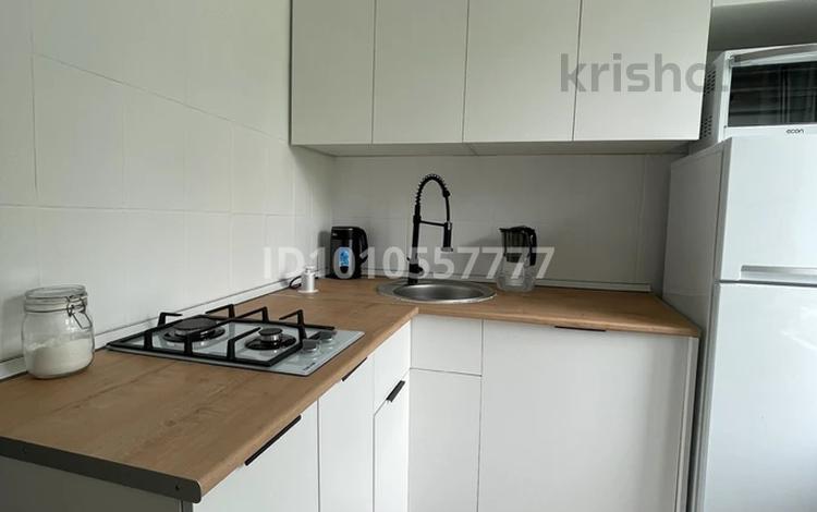 2-бөлмелі пәтер · 43 м² · 4/4 қабат, мкр №10, бағасы: 29 млн ₸ в Алматы, Ауэзовский р-н — фото 2