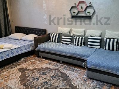 1-комнатная квартира · 40 м² · 1/5 этаж, Сейфуллина 497 за 12 000 〒 в Алматы, Алмалинский р-н