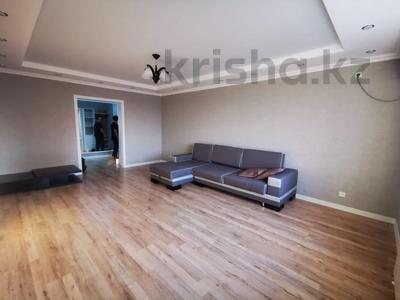 3-бөлмелі пәтер, 98 м², 6/10 қабат, мкр Кадыра Мырза-Али 17, бағасы: 45 млн 〒 в Уральске, мкр Кадыра Мырза-Али