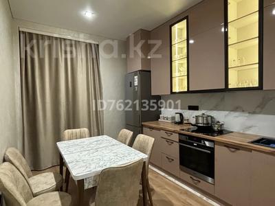 3-комнатная квартира · 80 м² · 1/6 этаж, мкр Юго-Восток, 137-й учетный квартал 787 — Ашимова за 54 млн ₸ в Караганде, Казыбек би р-н