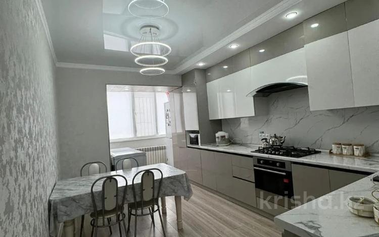 3-комнатная квартира · 92 м² · 4/9 этаж, мкр. Алтын орда 9б за 35.5 млн 〒 в Актобе — фото 2