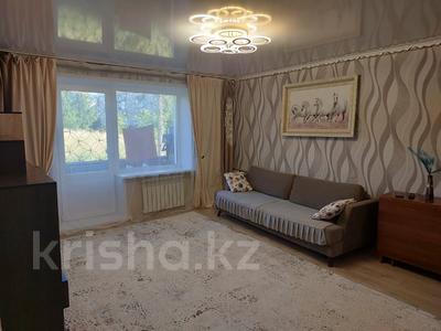Продажа квартир в Восточно-Казахстанской обл.: 2-комнатная квартира · 50 м² · 1/5 этаж, Абая 81 за 11 млн 〒 2-комнатная квартира · 50 м² · 1/5 этаж, Абая 81 за 11 млн 〒 в Риддере