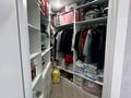 4-комнатная квартира · 138.2 м² · 2/9 этаж, мкр. Алтын орда 11.Л за 59 млн ₸ в Актобе — фото 17