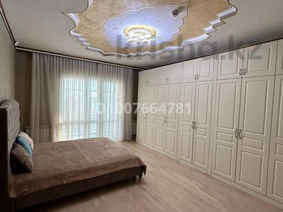 2-комнатная квартира · 120 м² · 11/38 этаж, Желтоксан — Ул. Желтоксан 2/3 уг. Ул. Бухарбай за 22 000 〒 в Астане, Сарыарка р-н