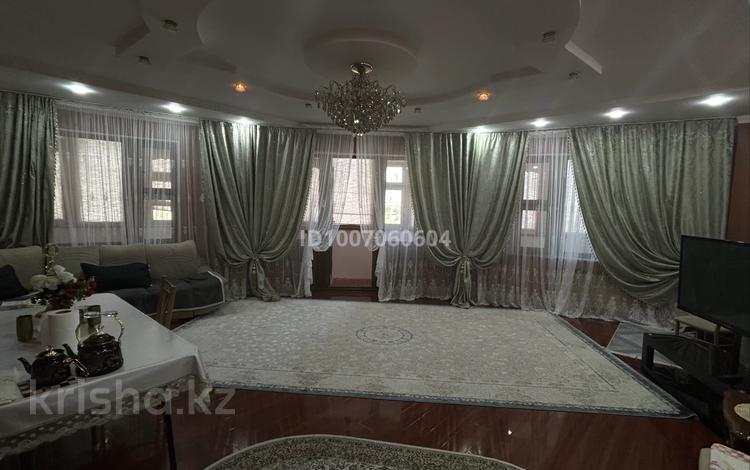 2-комнатная квартира · 110 м² · 5/9 этаж, 15-й мкр 62 за 270 000 ₸ в Актау — фото 2