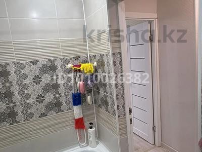 2-комнатная квартира · 55 м² · 10/10 этаж, гагарина 1/3 — район 22школы рядом алтындар супермаркет за 20 млн ₸ в Уральске
