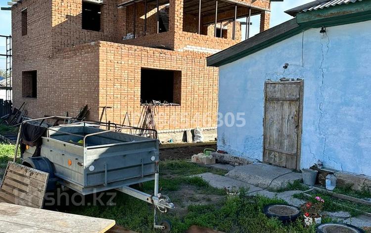 Отдельный дом · 4 комнаты · 130 м² · 6 сот., Зайсанская за 18 млн ₸ в Семее — фото 2