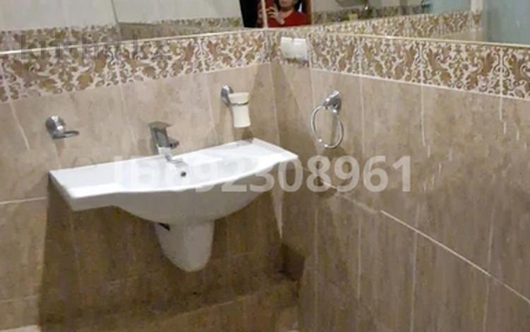 2-комнатная квартира · 72 м² · 7/8 этаж, Достык 1 — Мечет Аль-Фараби за 350 000 ₸ в Астане, Есильский р-н — фото 3