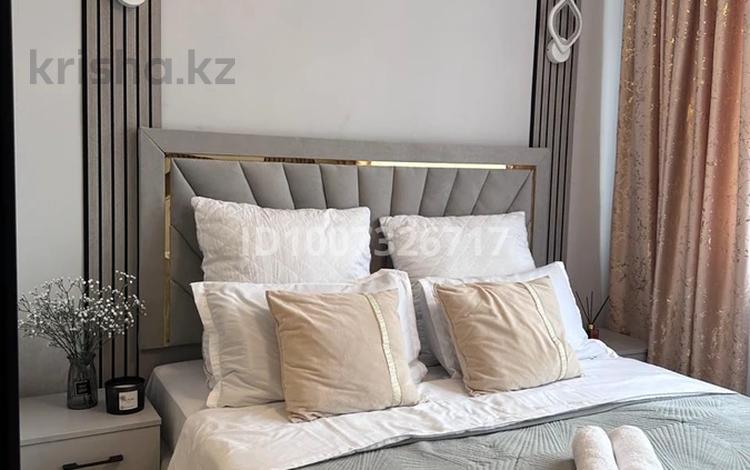 1-бөлмелі пәтер · 38 м² · 2/10 қабат, Толе би 285/8, бағасы: 3 000 〒 в Алматы, Ауэзовский р-н — фото 2