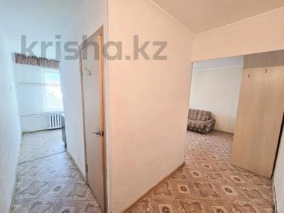 Продажа квартир в Жетысу обл.: 1-комнатная квартира · 31 м² · 2/4 этаж, жетису 20 за 9.9 млн 〒 1-комнатная квартира · 31 м² · 2/4 этаж, жетису 20 за 9.9 млн 〒 в Талдыкоргане, мкр Жетысу